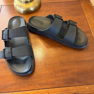 Vince Men's Black Double Strap Sandals size 10